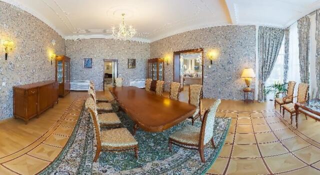 Consular Vip Villa, Book Villa Strelna 
