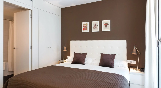 UD Rambla Suites & Pool 22 (1BR), Забронировать Апартаменты/квартира Апартаменты провинции Барселоны, Апартаменты/квартира