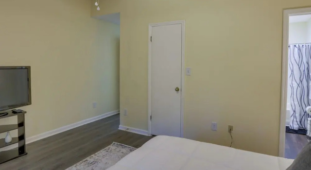 4 Mi to Dtwn: Pet-friendly Abode in Tallahassee!
