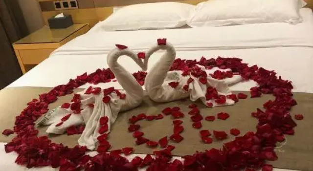 GreenTree Zhixuan Hotel (Hefei Binhu Sunac Paradise High-speed Times Square Branch), Prenota Hotel Hotel a Anhui con parcheggio, Parcheggio