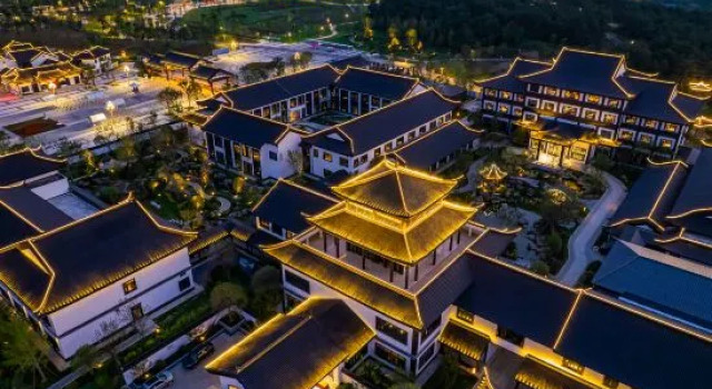 Jingmen Jiupai Tongyuan Hotel (Yuanboyuan Government Affairs Center), Rezerwuj Hotel Hotele w Jingmen z parkingiem, Parking