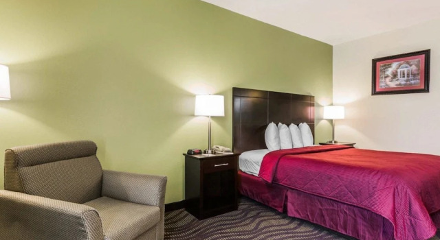 Двухместный номер Standard Quality Inn & Suites North Montgomery