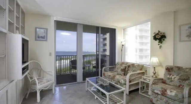 Fort Myers Beach Area 7360