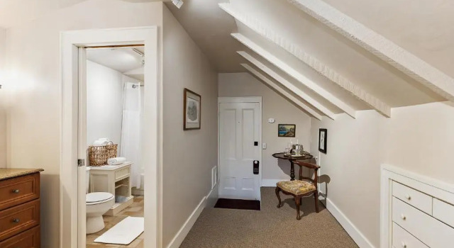 Номер Standard McCully House Inn