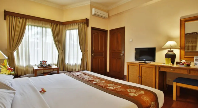 Двухместный номер Deluxe с балконом и с видом на сад Jayakarta Hotel Lombok