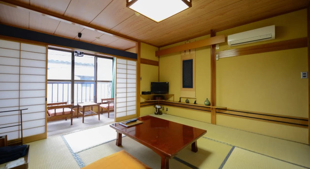 Atami Onsen Horita, Boek Hotel Hotels in Tokai met parkeren, Parkeren