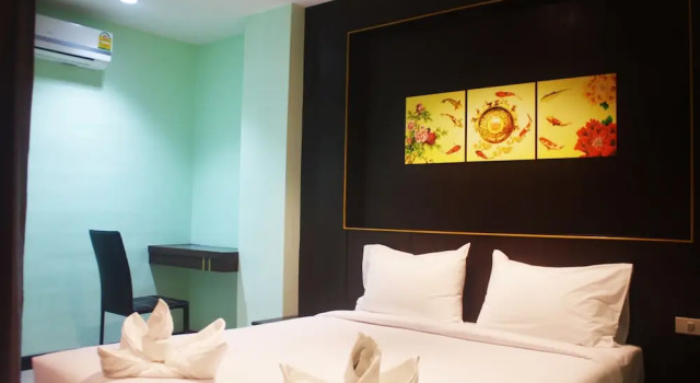 Двухместный номер Standard с балконом Metro Hotel & Spa