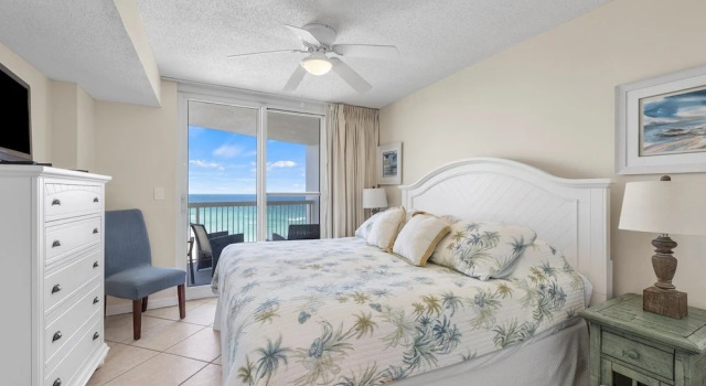 Pelican Beach 1412 2 Bedroom Condo by Pelican Beach Management, Забронировать Апартаменты/квартира Дестин Emerald Coast, рядом с Аквапарк Биг-Каунас