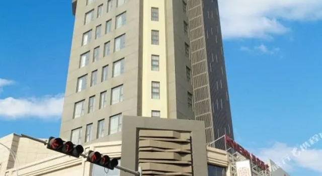 Homeinn Hotel (Taian Xintai Jindou Road)