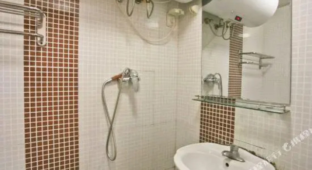 Shengjia Hotel, Book Hotel Dalian 