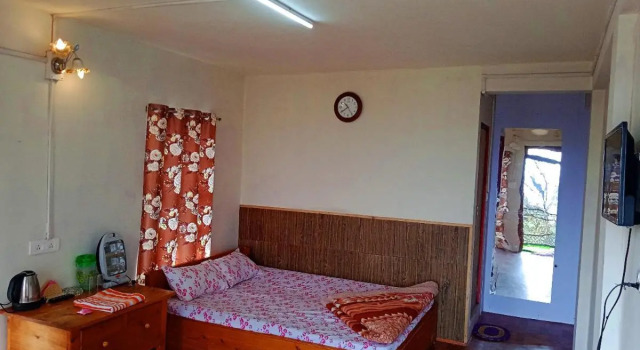 Well Spring Homestay by StayApart, Book Hotel Hoteller og overnatningssteder i Rishop, Hotel