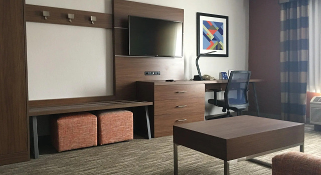 Двухместный номер Standard Holiday Inn Express Greensburg by IHG