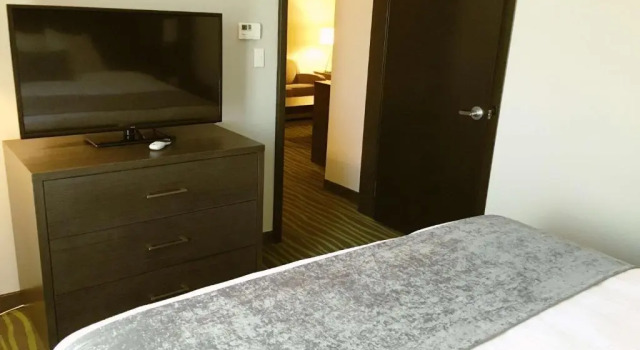 Люкс Deluxe Best Western Plus Prien Lake Hotel & Suites - Lake Charles