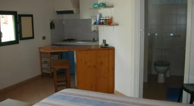 B&B Caserta, Book Bed and Breakfast Hotels in Ustica with Parking, Parking