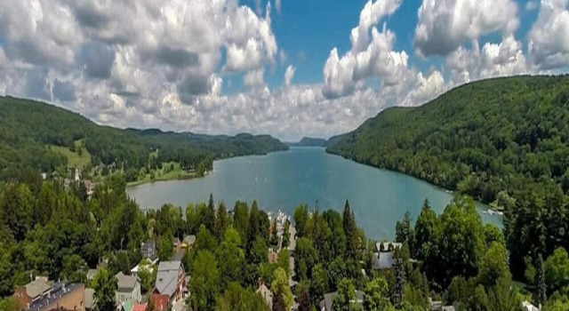 Коттедж с 3 комнатами с видом на реку 1st Class Rentals Cooperstown New 3 Bedroom House
