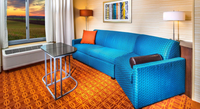 Четырёхместный люкс Fairfield Inn & Suites by Marriott Twin Falls