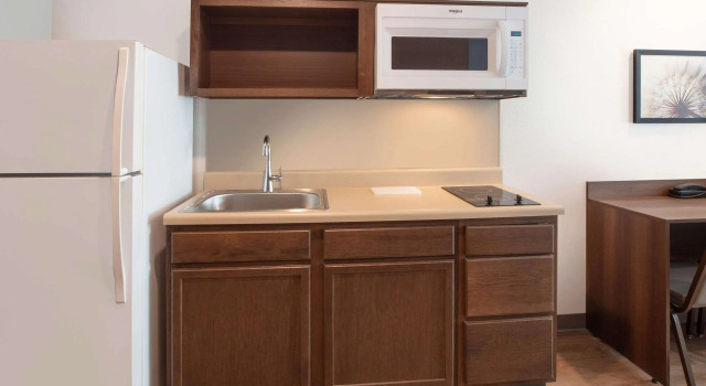 Четырёхместный номер Standard Wood Spring Suites Washington DC East Arena Drive