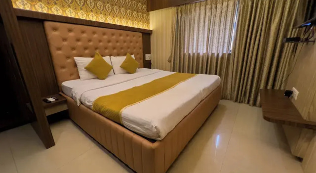 Номер Deluxe Hotel Ratna Paradise Thane West
