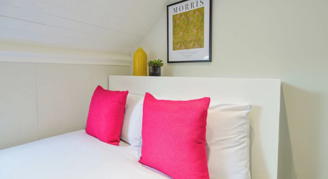 Split Level Studio at West Hampstead, Varaa Huoneisto Asunnot kohteessa Merseyside, Huoneisto