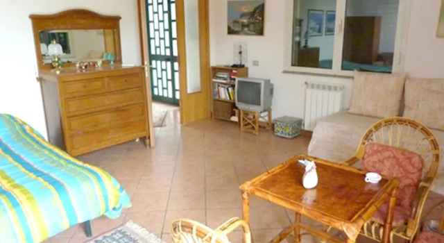 House With 2 Bedrooms In Taormina With Wonderful Sea View And Balcony 3 Km From The Beach, Book Vacation Home Hotels in Sicily with Parking, Parking