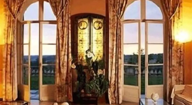 Château de Larroque, Rezervați Hotel Hoteluri de 3 stele în Gers, 3*