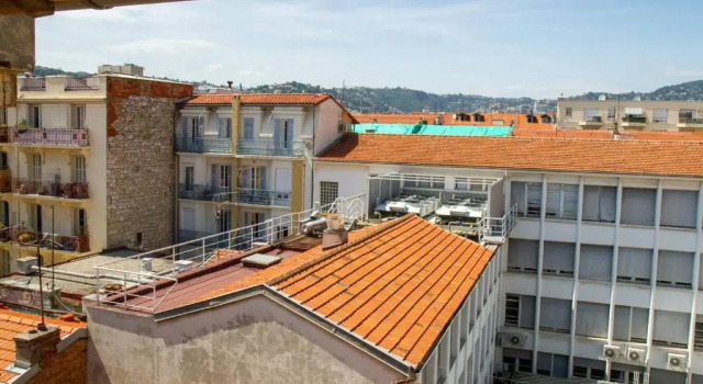 Nice studio at 15min from the place Masséna, Забронировать Отель Ницца Приморские Альпы, рядом с Набережная Соединенных Штатов
