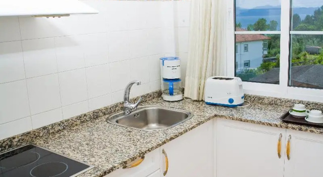 Четырёхместные апартаменты APARTHOTEL CABICASTRO Tres estrellas superior