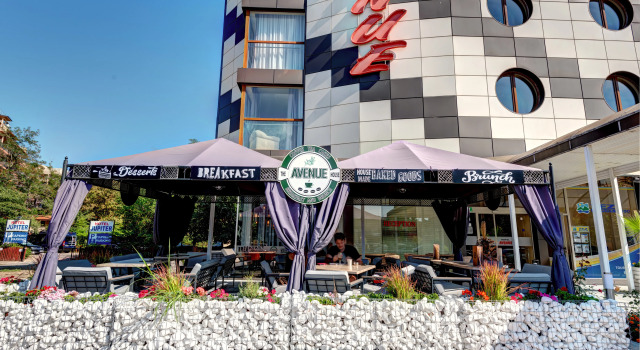 Hotel Avenue, Забронировать Отель Отели области Бургас с парковкой, Парковка