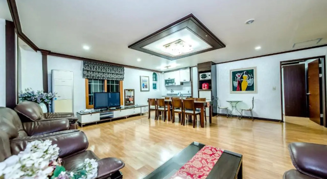 Коттедж с 2 комнатами Jungmun JejuHue Pension