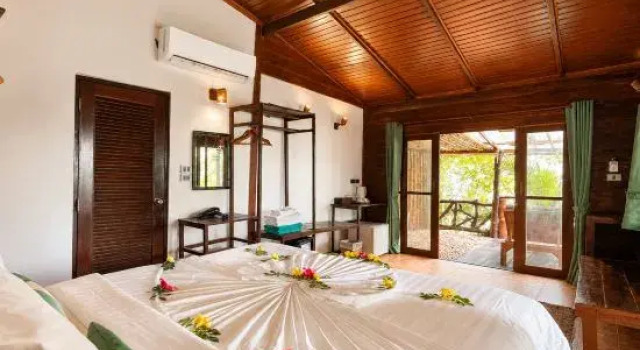 Коттедж Ting Rai Bay Resort