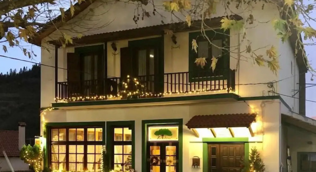 Helidona, Reserva ahora Hotel Karpenisi 