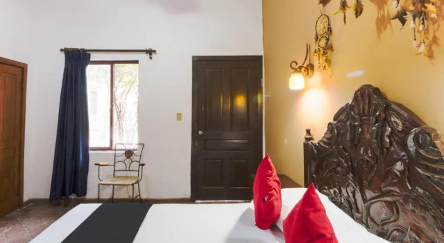 Hotel Olimpia, Rezerwuj Hotel Hotele w Monclova z parkingiem, Parking