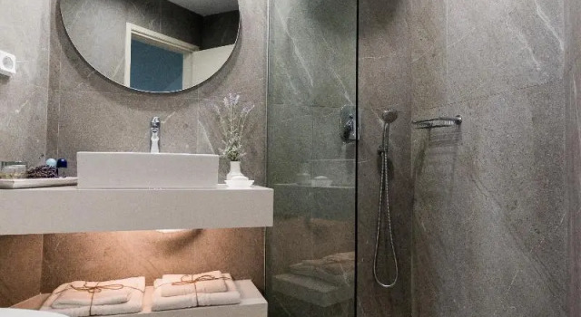 Двухместный номер Superior с балконом и с видом на сад Dedalos Hotel