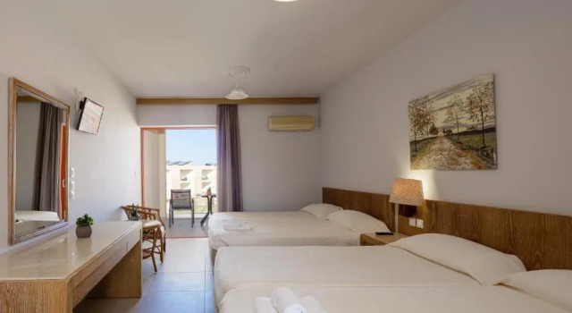 Четырёхместный номер Standard Rethymno Village