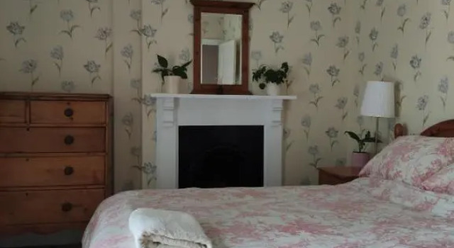 Коттедж с 2 комнатами Adail Cottage
