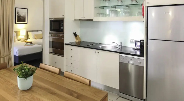 Апартаменты с 2 комнатами с балконом и с видом на реку The Sebel Noosa