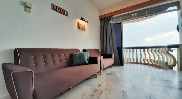 Maison Seaview Suites Port Dickson, Book Pension Hoteller i Negeri Sembilan med parkering, Parkering