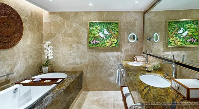Люкс Club Lounge Access c 1 комнатой InterContinental Bali Resort by IHG