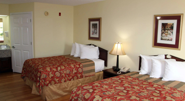 Standard Vierer Zimmer Jameson Inn - Perry