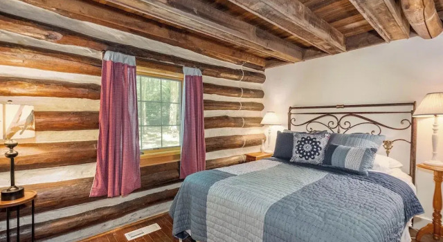 Tucked Inn by Taylor Made Deep Creek, Rezerwuj Dom wakacyjny Hotele w Swanton z parkingiem, Parking