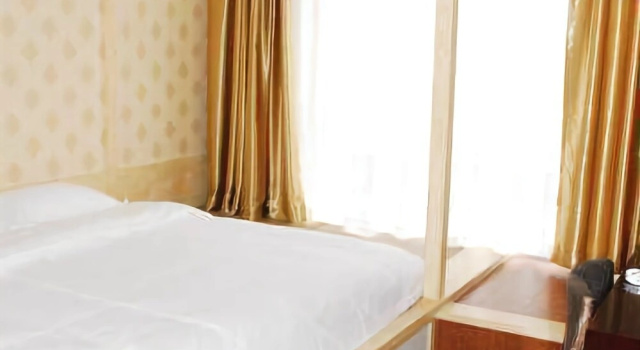 Jingshan Jinglun Hotel, Boek Hotel Hotels in Changchun met parkeren, Parkeren