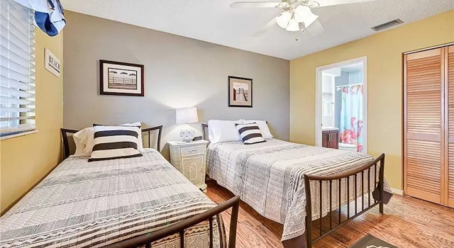 Hibiscus 303D - Two Bedroom Condo, Rezerwuj Apartament Hotele w Saint Augustine Area z parkingiem, Parking