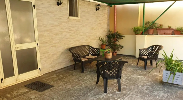 case vacanze, La casa di Angelo, con terrazzo, Book Hotel Oria Salento