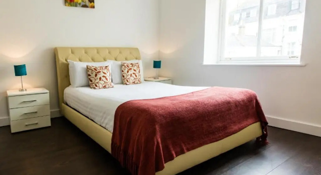 Апартаменты Strathmore House Apartments