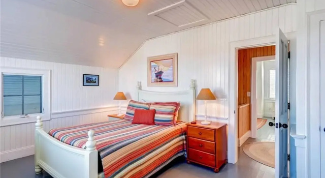 Captain Charlie s 3 3 Bedroom Holiday Home By Bald Head Island, Забронировать Дом для отпуска Болд-Хед-Айленд Северная Каролина