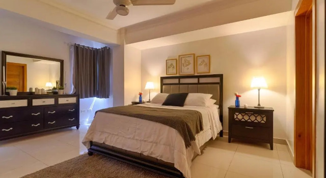 Apartamento 2BR- AC- WiFi- Safe - Smart TV- HotWater.