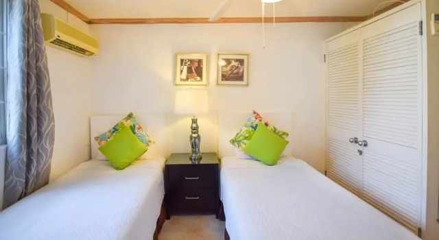 Gunsite 28 by Bluescape, Reserva ahora Hotel Hoteles en Saint Michael con piscina, Piscina