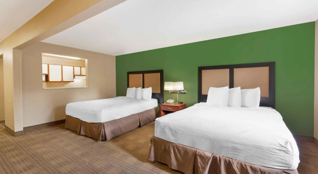 Четырёхместная студия Deluxe Extended Stay America Suites - Cleveland - Middleburg Heights