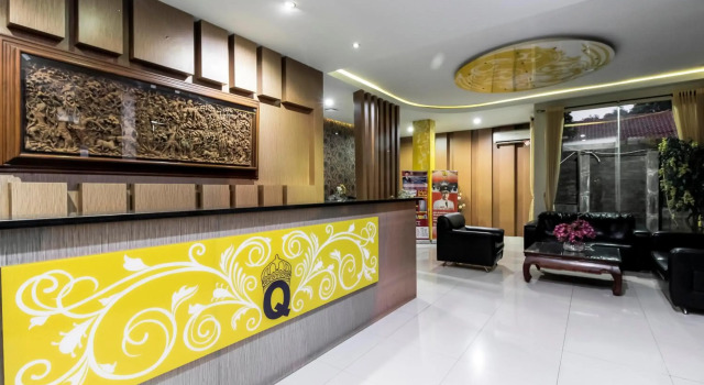 RedDoorz Plus @ Tuparev Cirebon, Book Hotel North Cirebon West Java