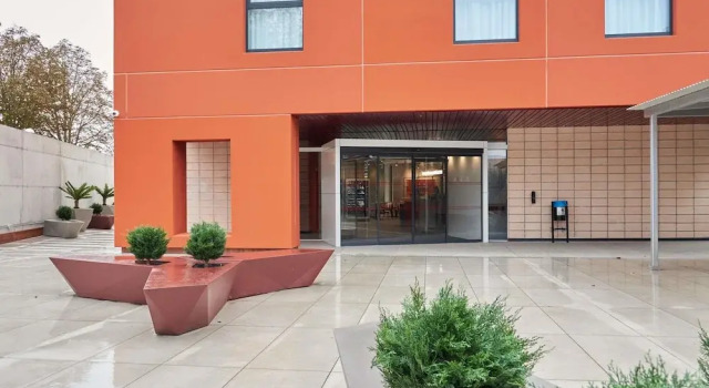 Ibis Budget Vitoria Gasteiz, Rezerwuj Hotel Hotele w Baskonia z parkingiem, Parking